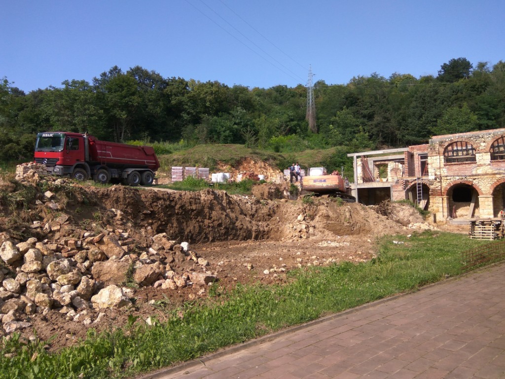 Фотографија из галерије Манастира Кувеждин, 2018 (20)